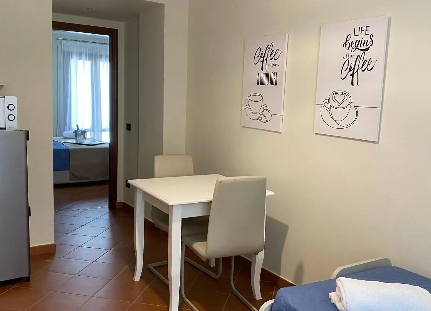 Apartament Scala Dei Turchi Palace Suiten Fuer 3 Personen In Realmonte